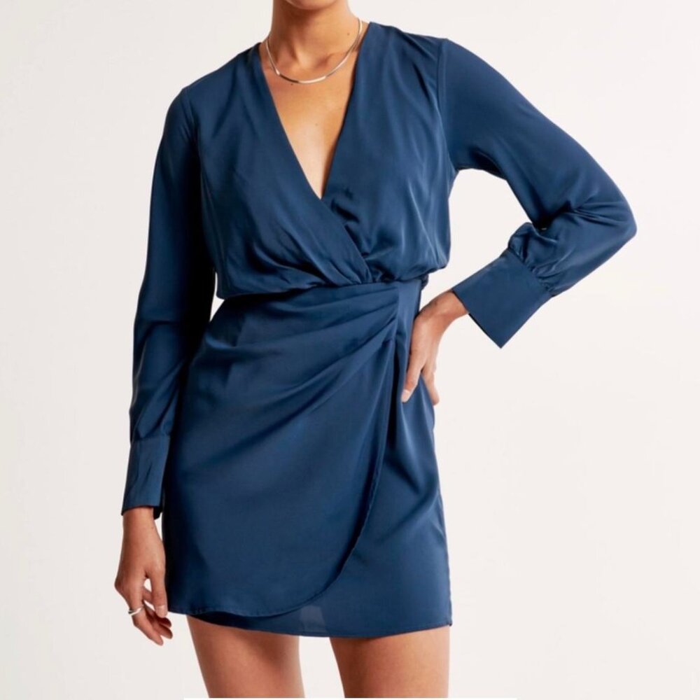 NWT Abercrombie Long Sleep Wrap Mini Dress Blue L